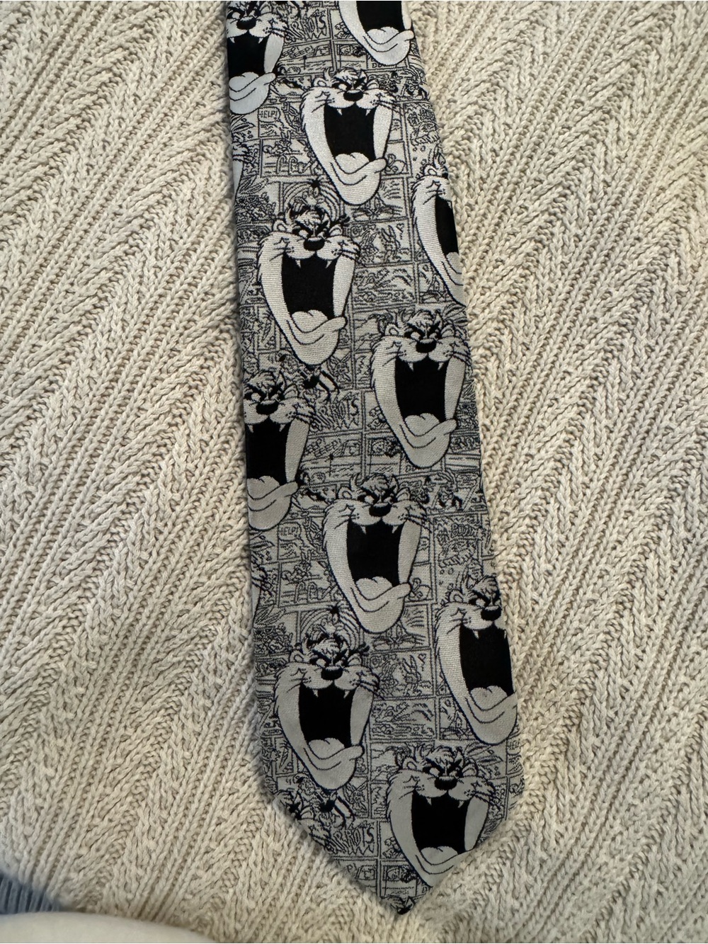 Men's Black and Gray Tasmanian Devil Taz Looney Toones Tunes  Cartoon Print Tie